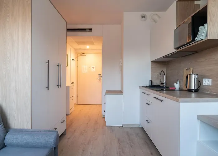 Lejlighed Rentplanet - Dyrekcyjna Wrocław