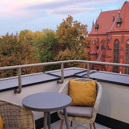 Rentplanet - Dyrekcyjna Apartamento Breslavia