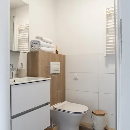 Appartement Rentplanet - Dyrekcyjna Wrocław