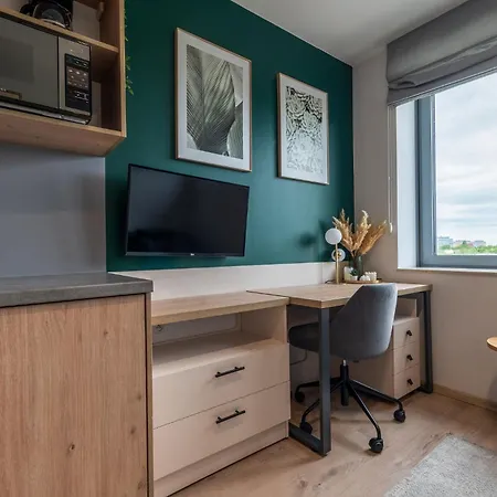 Rentplanet - Dyrekcyjna Apartamento Breslavia