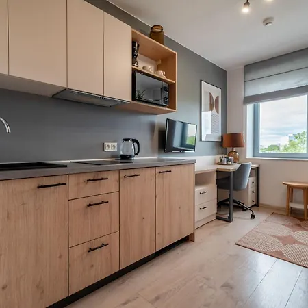 Rentplanet - Dyrekcyjna Apartamento *