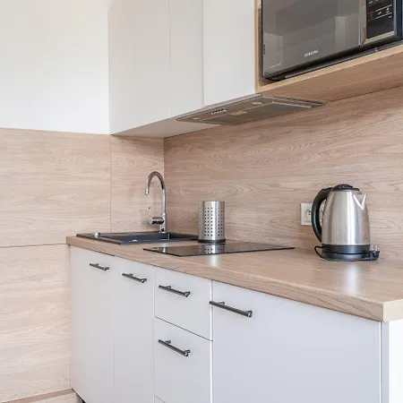 Rentplanet - Dyrekcyjna Appartement *
