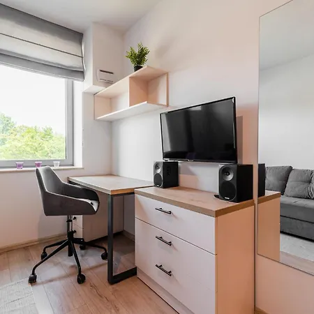 Rentplanet - Dyrekcyjna Appartamento Breslavia
