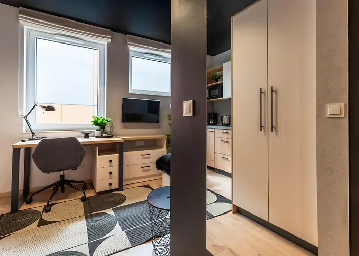 Rentplanet - Dyrekcyjna Appartamento